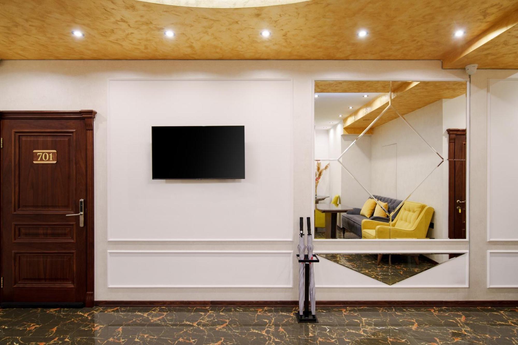 Arch Apart Hotel Jerevan Buitenkant foto